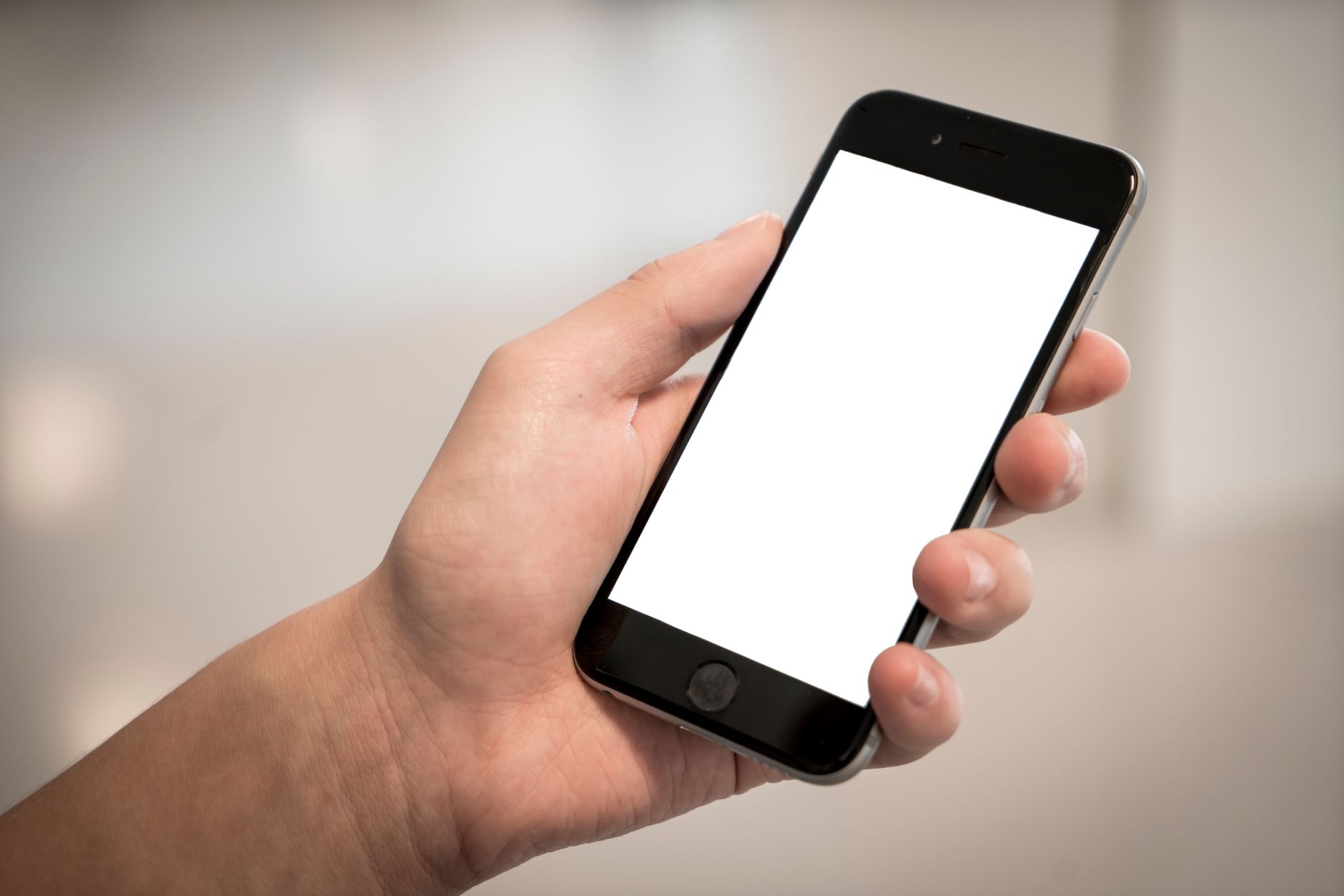 Blocking screenshots on company phones